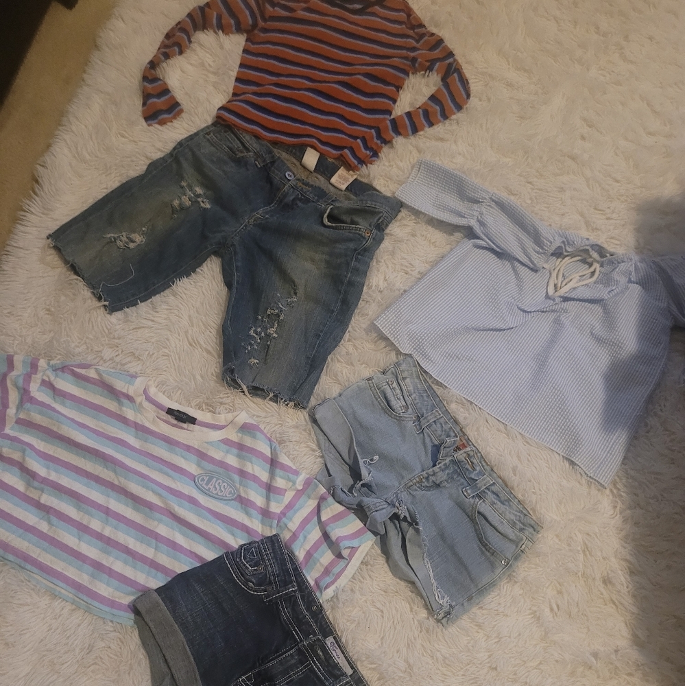 6 piece bundle!!! 3 Jeans shorts 3 crop shirts